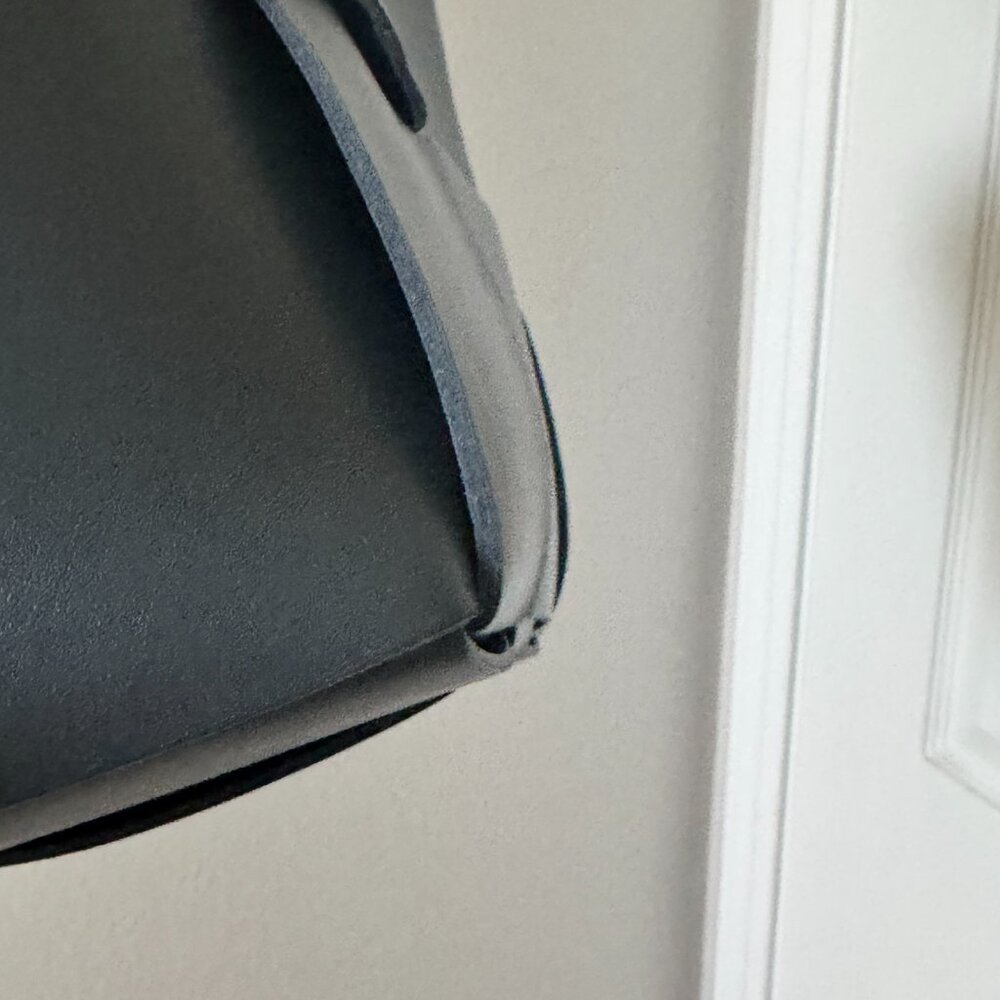 BOTTEGA VENETA INTRECCIATO ARCO TOTE SIZE MEDIUM,  EUC - Picture 10 of 10